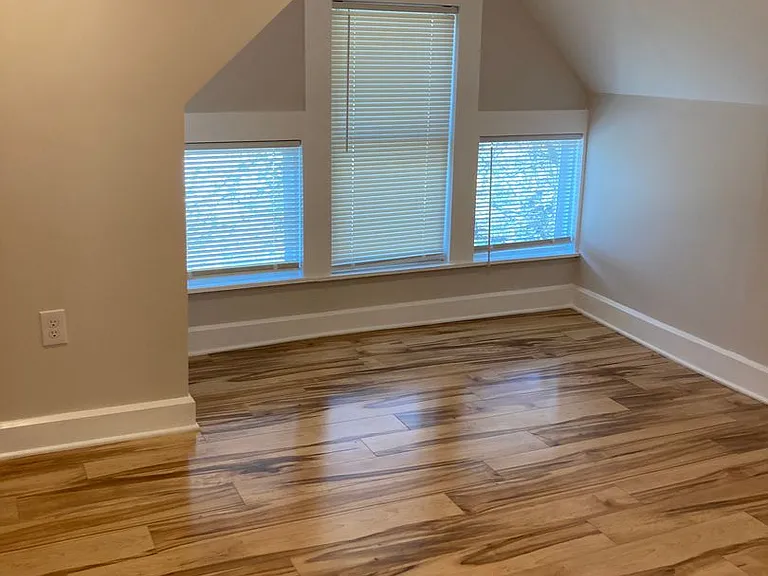 6701 Madison — Photo 39