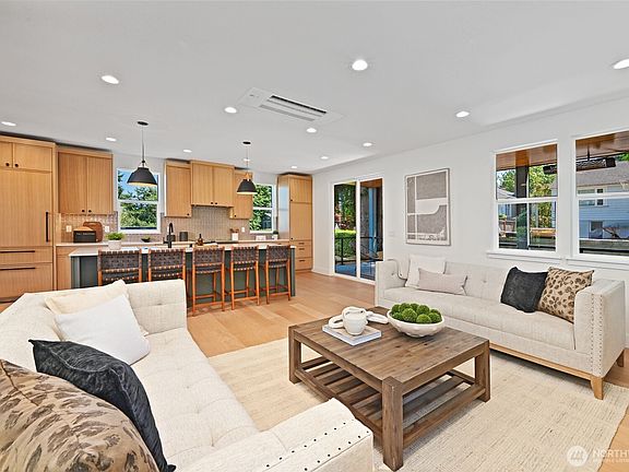 5th image of 3111 W Mansell Street