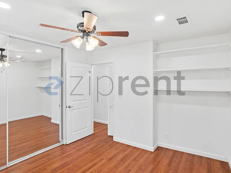 2101 Vanderslice Ct #14 — Photo 21