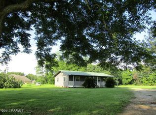 115 Bluegrass Ln, Carencro, LA 70520