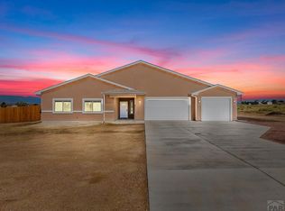 739 S Lone Cowboy Dr, Pueblo West, CO 81007