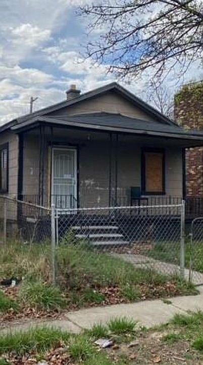 2nd image of 17405 Klinger Ave