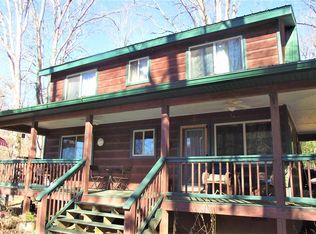 297 Dam Rd, Whittier, NC 28789