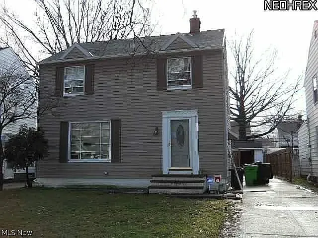 3878 Salisbury Road — Photo 1