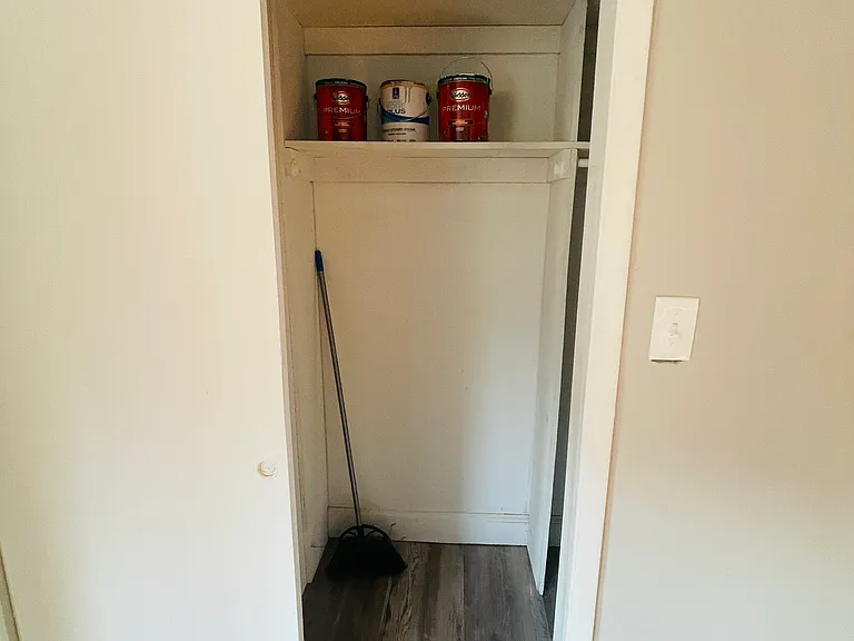 110 E Main St #2A — Photo 7