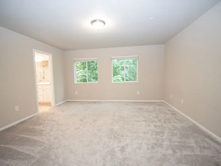 1118 Swan Loop — Photo 12