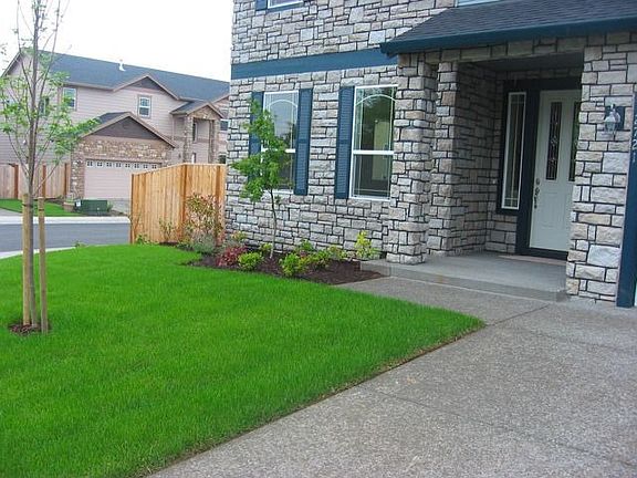 2nd image of 12721 NE 11th Pl