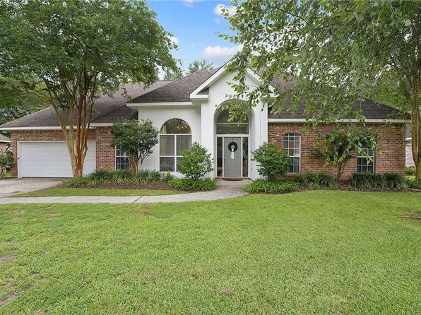 157 Carmel Dr, Mandeville, LA 70448