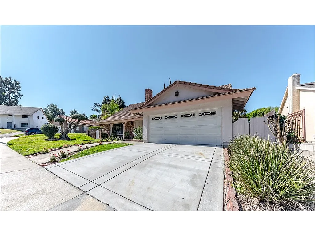 315 Willapa Ln photo 1