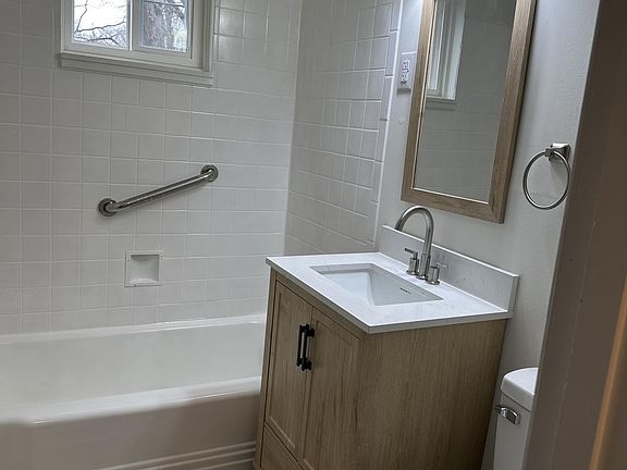 5th image of 413 E Loula St #16754647