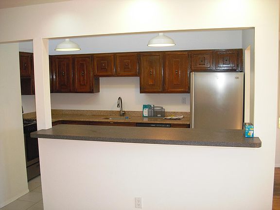 2nd image of 8424 98th St Floor 2