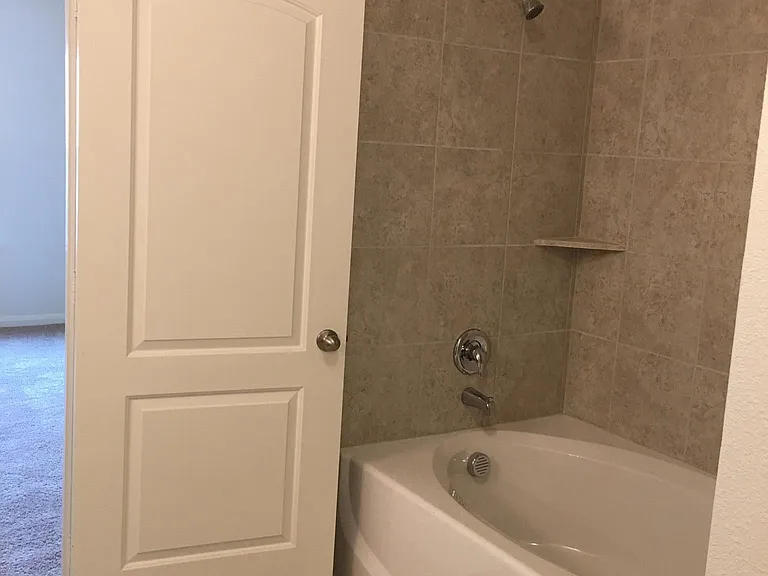 8925 Blackhaw St — Photo 6