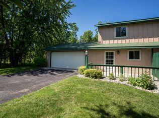 1707 Oak Knoll Dr NE, Alexandria, MN 56308
