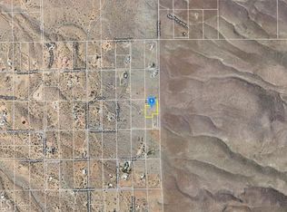 20850 Sunset Dr, Apple Valley, CA 92308