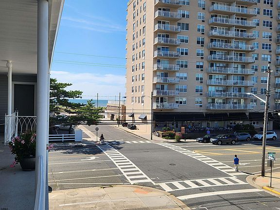4th image of 9315 Atlantic Ave APT 33
