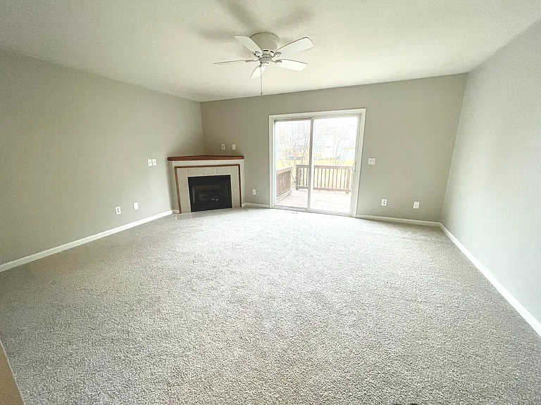 1188 Windmill Way E — Photo 6