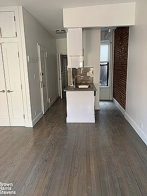 1st image of 242 E 83rd St APT 3a