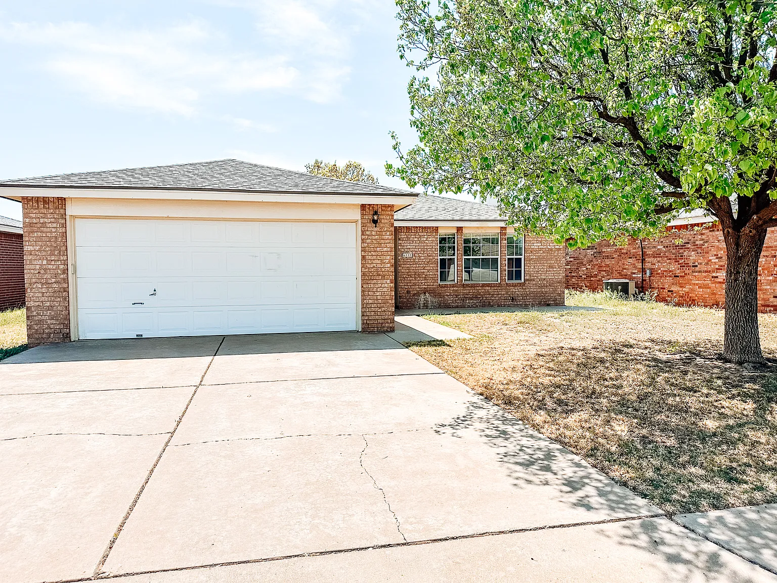 3 bed, 1346 sqft, $1,550 — Photo 1