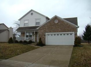 2090 Shirlene Dr, Grove City, OH
