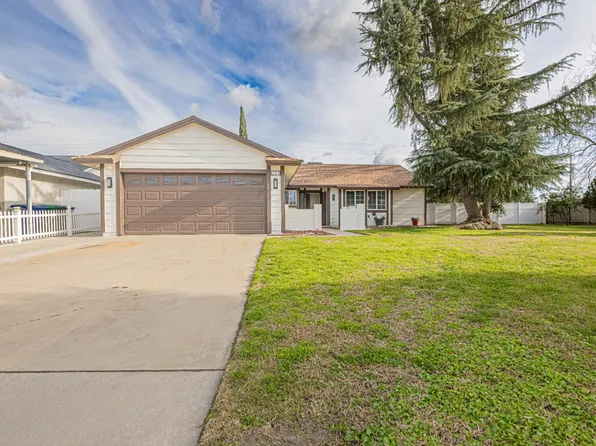 715 Rosehill Dr, Chowchilla, CA 93610