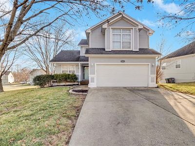 5033 S Powell Ave, Blue Springs, MO, 64015