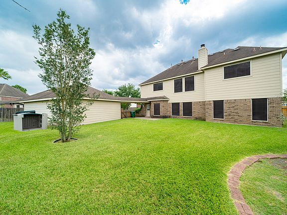 5th image of 2722 Sica Hollow Ln