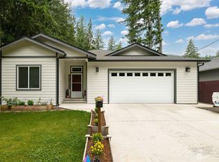6321 Pony Pl, Maple Falls, WA 98266