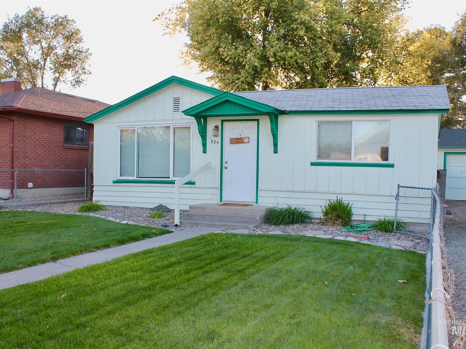 235-madison-st-twin-falls-id-83301-zillow