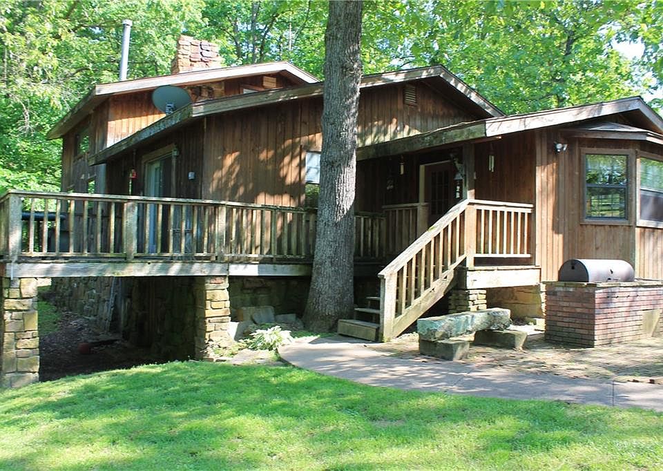 1st image of 16184 Hickory Dr #2163