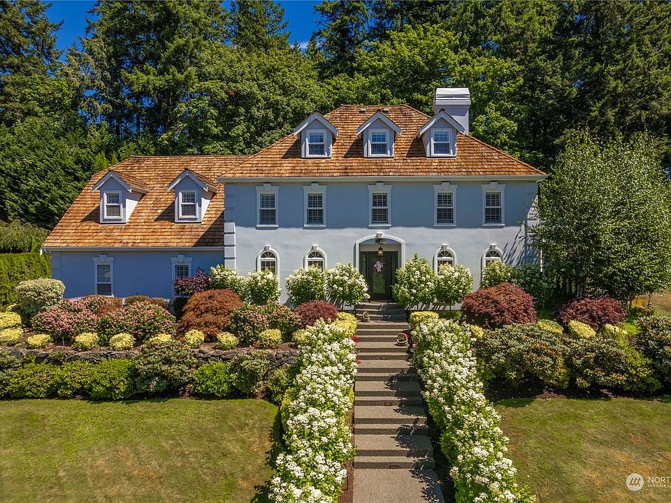 1st image of 12611 98th Avenue Ct NW