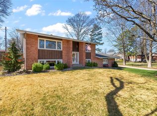531 S Parkview Dr, Perryville, MO 63775