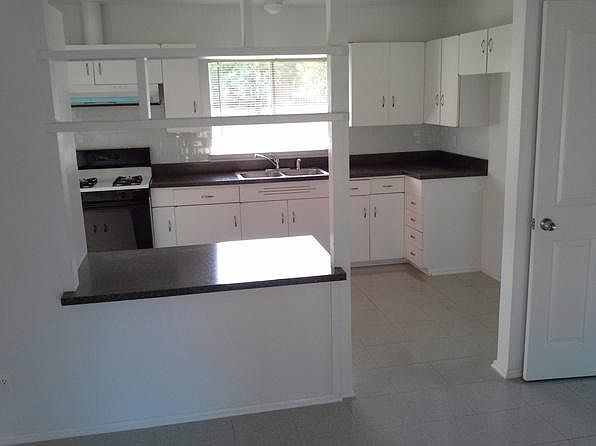 1st image of 2407 Glen Ivy Dr