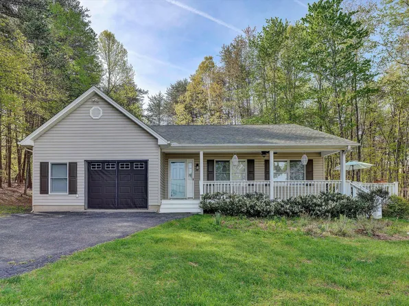 990 Highland Lake Rd, Union Hall, VA 24176