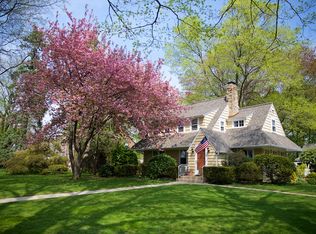 26 Dry Hill Rd, Norwalk, CT 06851