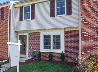 1156 Lisa Ct, Herndon, VA 20170