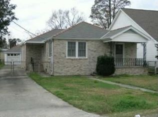 1108 Ridgelake Dr, Metairie, LA 70001