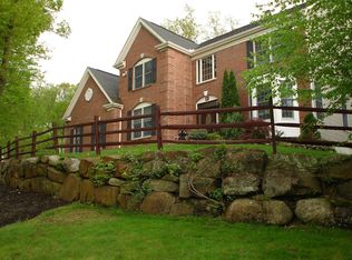 10 Overhill Rd, Wayne, NJ 07470