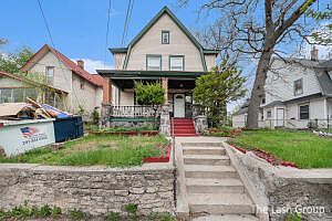 2nd image of 721 Martin Luther King Jr St SE