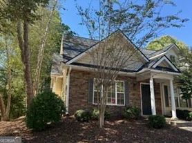 1325 Cedar Shoals Dr, Athens, GA