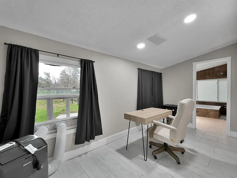 22603 Tuwa Rd — Photo 29