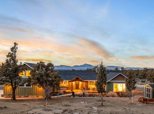 18385 SW Mount Adams Loop, Powell Butte, OR 97753