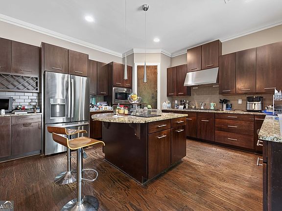 3rd image of 2195 Watercrest Commons Cir
