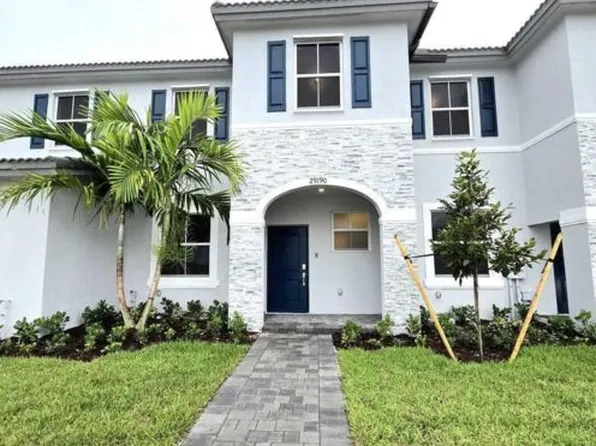 29190 SW 163rd Ct, Homestead, FL 33033