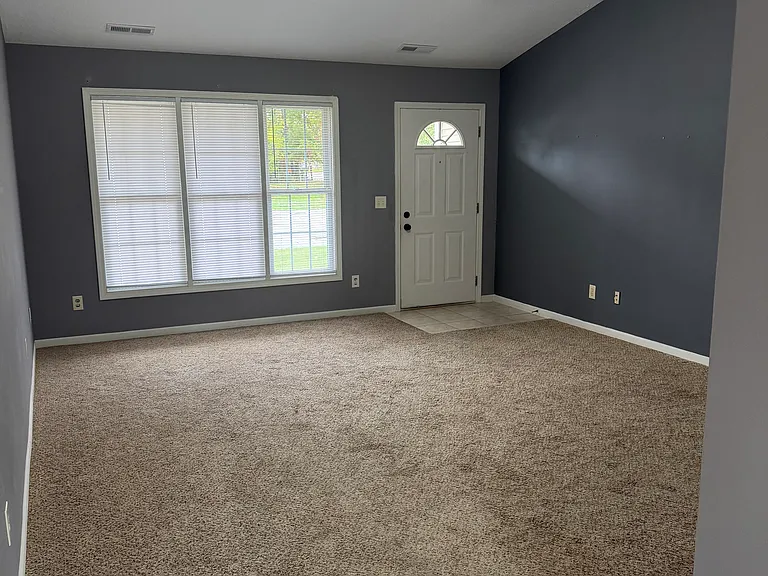 20097 Willow Ln #8 — Photo 2
