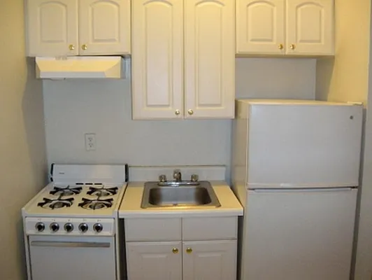 Rented by Rent Manhattan | media 1