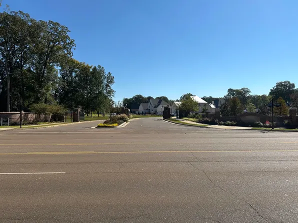 9110 Cheatham Ln N, Germantown, TN 38138