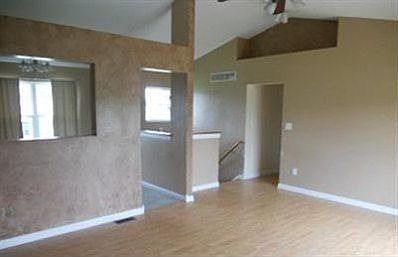 2nd image of 319 Robin Ave