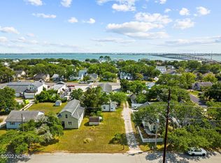 200912 2009 1/2 Fisher St, Morehead City, NC 28557