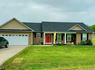 2110 Bear Creek Cir, Cookeville, TN 38506