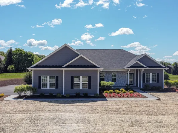 18407 Grismer Ave, Marengo, IL 60152